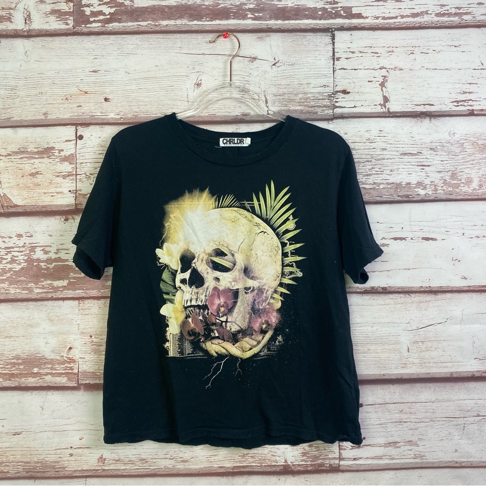 CHRLDR skull palm tshirt